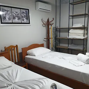 complex-delijorgji-apartments.albaniahotels.org/